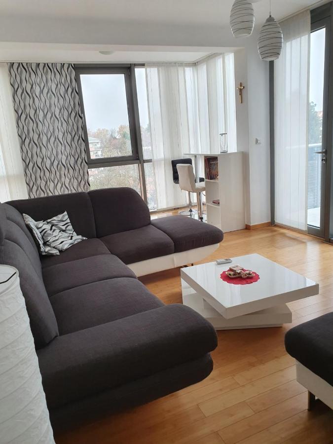 Apartamento Penthouse Heart Of Slavonia **** Ðakovo Exterior foto